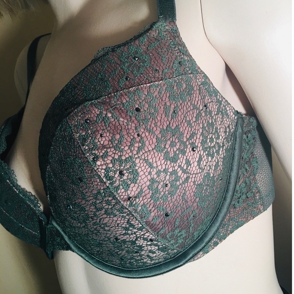 Victoria's Secret Dream Angels Bra Padded Push Up Lace Rhinestones Underwired - Picture 8 of 11